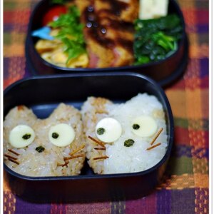 キャラ弁☆ニャンニャンニャンのデコおにぎり♪